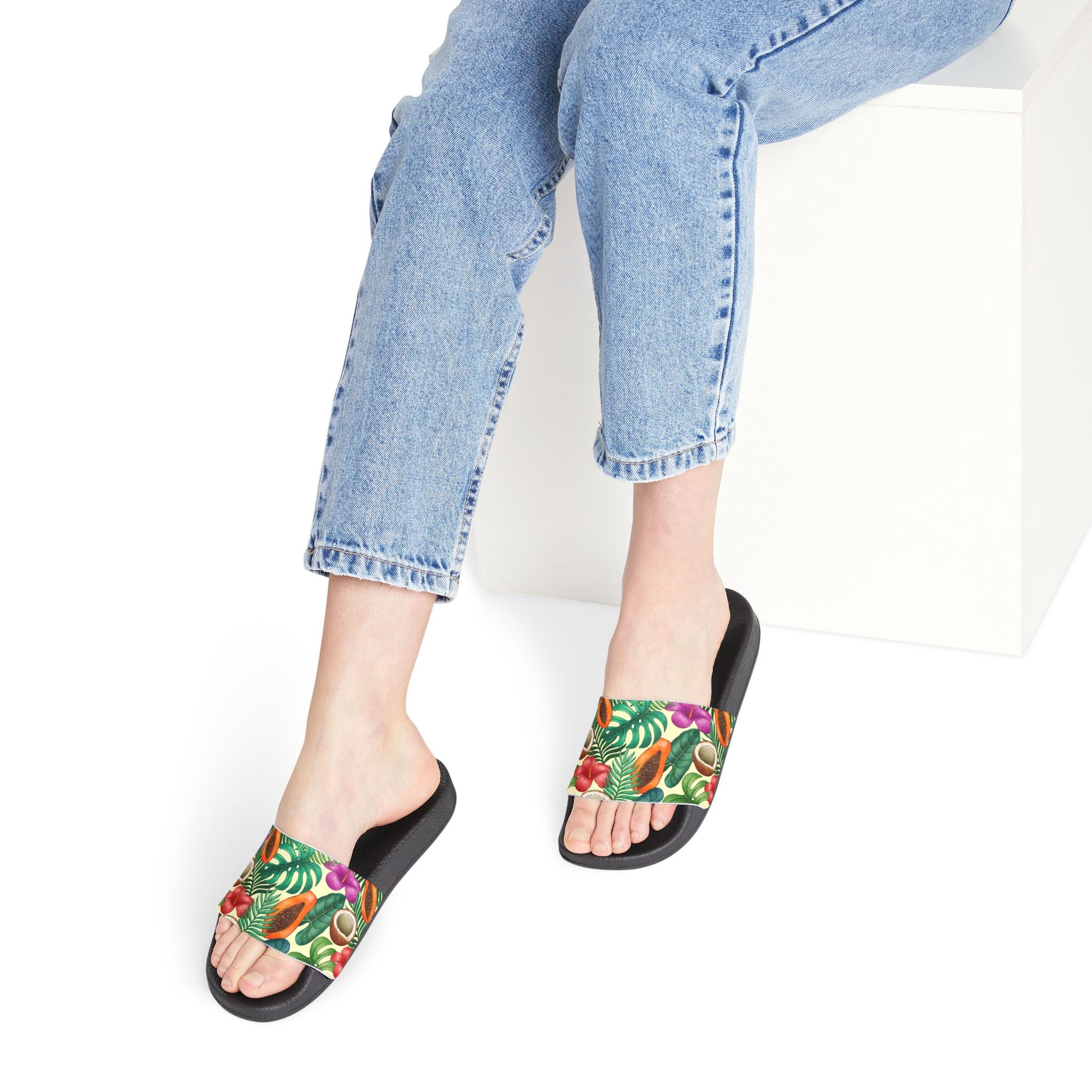 "Island Extravaganza" Women's Beach Sandals - Island Vibes For Life